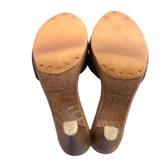 AUTHENTIC YSL YVES SAINT LAURENT Y2K BLACK ROSE LEATER HEELS SANDALS SZ 6/36 EUC - Picture 6 of 6